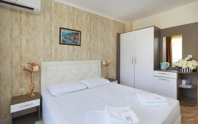 Villa Sardinia Apartments