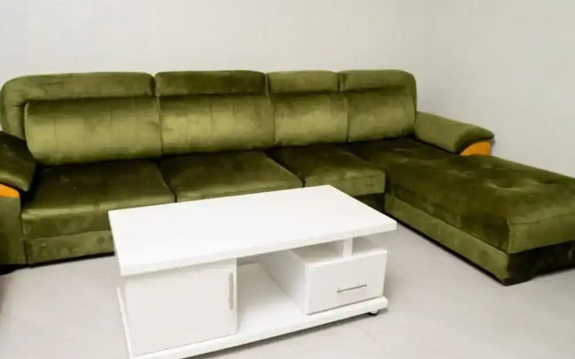 Dallas Style inner Apartment