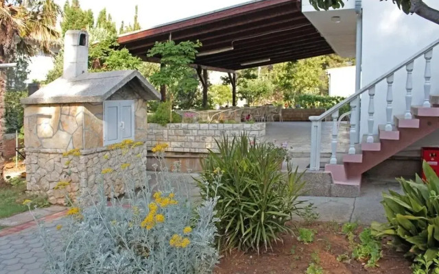 Vinko - big Terrace and Grill - Sa7plavi