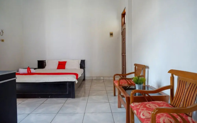 Hotel Horas Palopo by RedDoorz