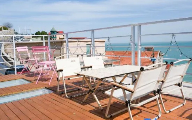 Qingdao Yuehai Scenic Apartment (Laoshan Scenic Area) – Outside – Qingdao