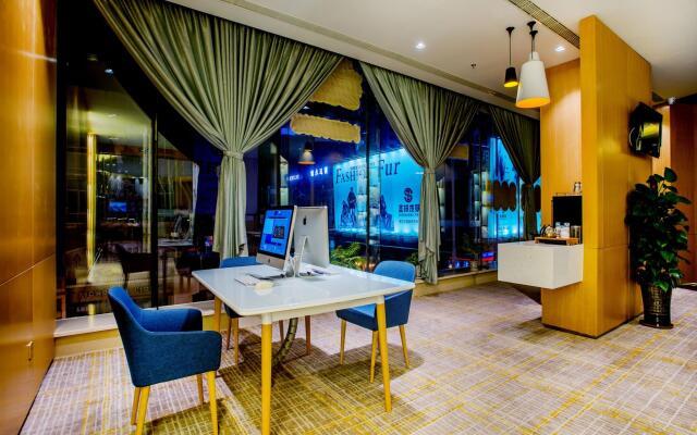 Holiday Inn Express Dalian City Centre by IHG