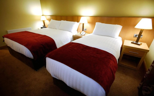 Belmore Court & Motel