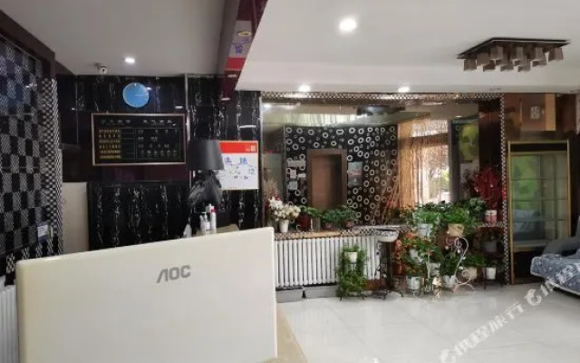 Qingdao Runjia Boutique Hotel (Taishan Road Subway Station Branch)