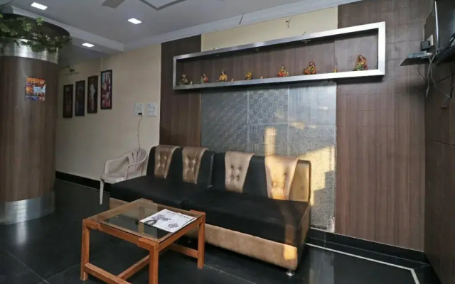 Hotel Amar Palace by OYO Rooms