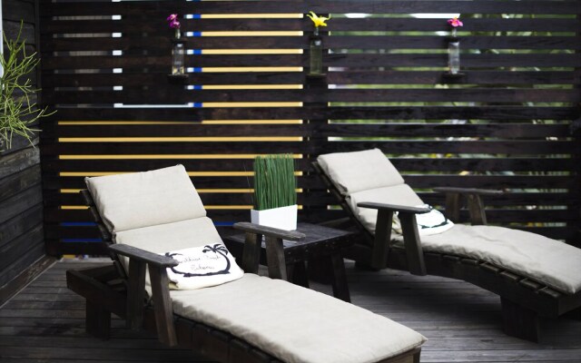 Caribbean Beach Cabanas - A PUR Hotel