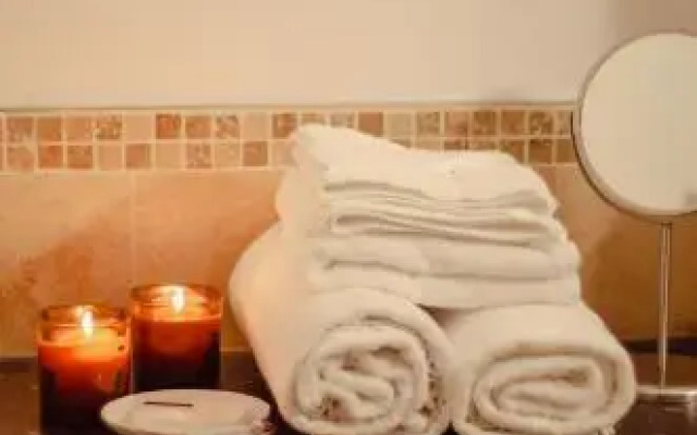 Howfield Manor Hotel