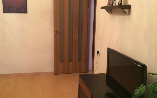 Hanrapetutyan Apartment