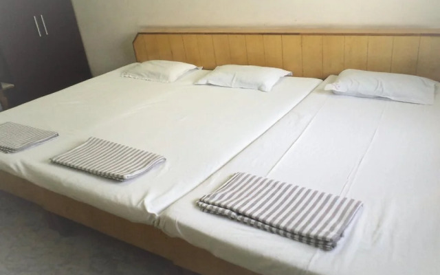 Hotel Aanandan Residency