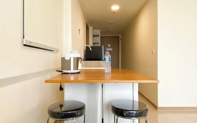 Modern And Homey 2Br At Meikarta Apartment