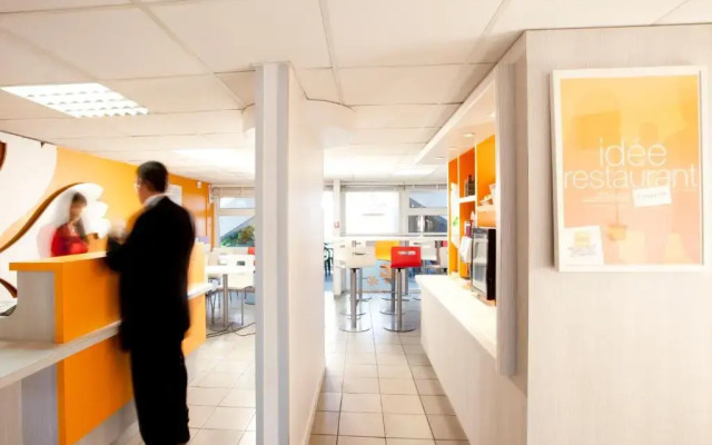 PREMIERE CLASSE CLERMONT FERRAND SUD - Aubière