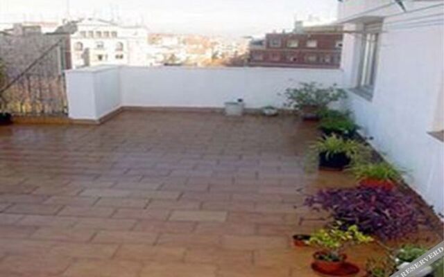 Sagrada Familia Apartments