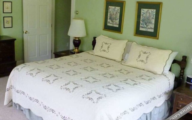 The Trumbull House Bed and Breakfast