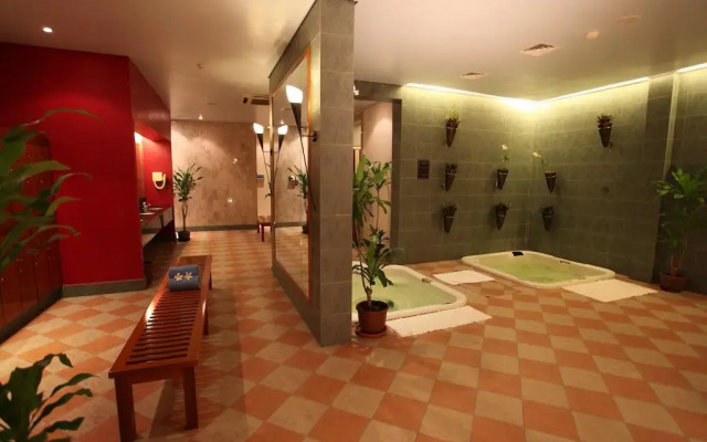 Nexus Resort & Spa Karambunai