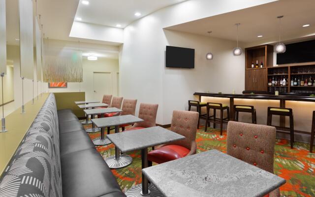 Staybridge Suites Miami International Airport by IHG
