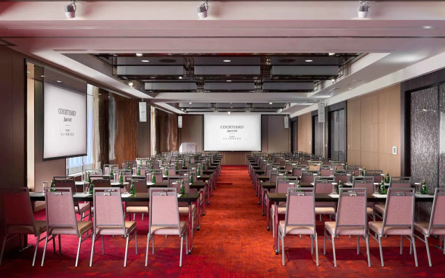 Courtyard by Marriott Taipei
