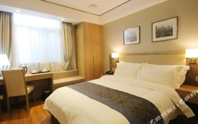 Shanghai Heyi Hotel (Shanghai Hongqiao Qilin Road Subway Station)