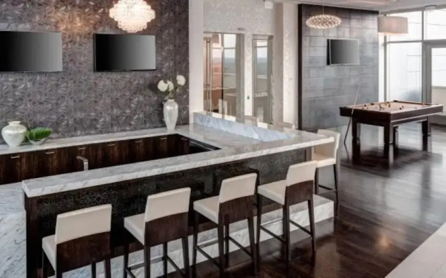 Global Luxury Suites at Spring Hill