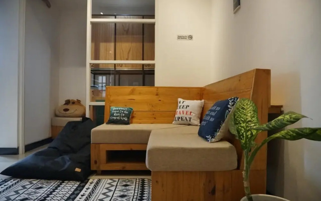 Lantai Dua Jogja - Hostel