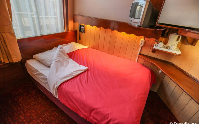 Nadia Hotel