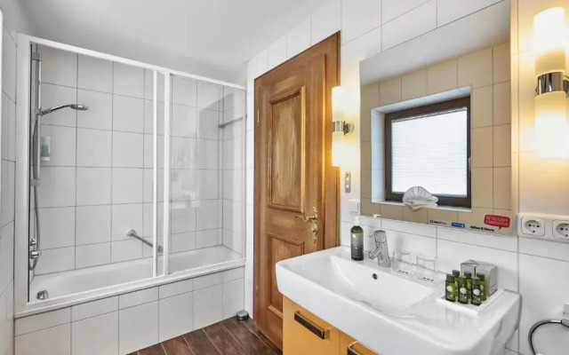 Konigshof Health & View "Gesundheitszentrum fur Naturheilverfahren"