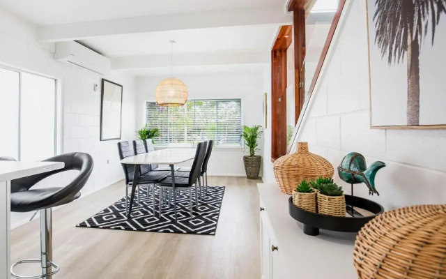 Sunfish - Pet Friendly - 4 Mins Walk to Beach
