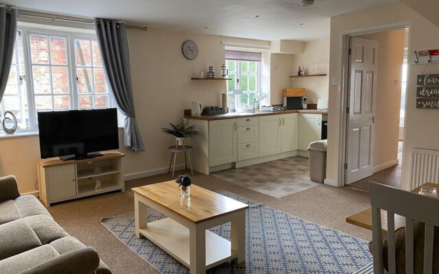 Beautiful 1 Bed Apartment in the Heart of Ludlow