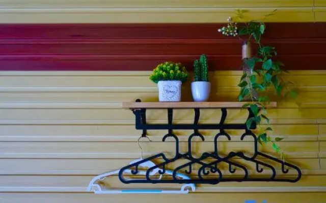 Lugu Lake Cloud - Sea Stacked Courtyard