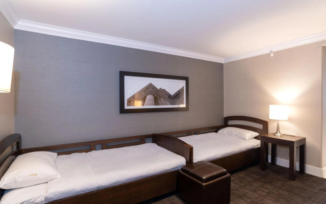 Sandman Signature Edmonton South Hotel