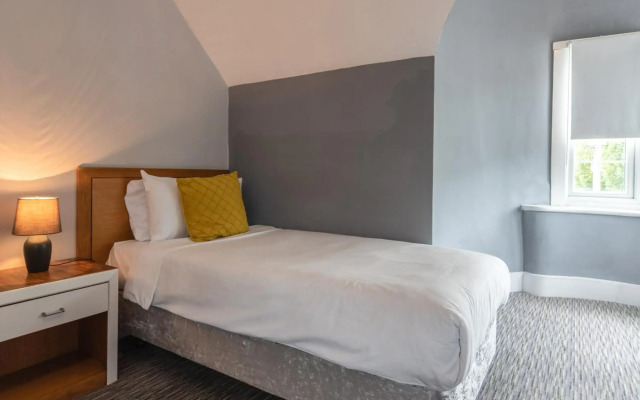 The Plough Hotel