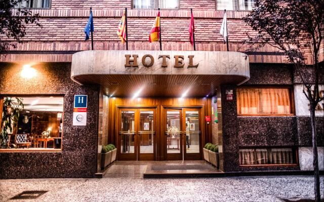 Hotel AA Zaragoza Royal by Silken