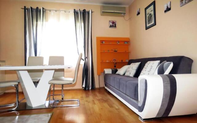 Apartment Central City