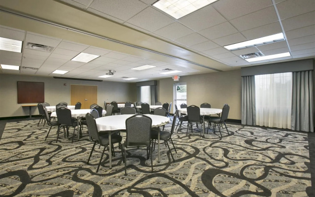 Best Western Plus Blaine at the National Sports Center