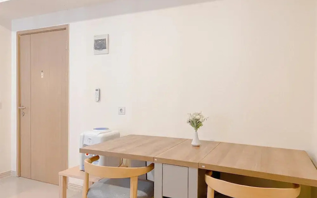 Cozy And Best Deal 2Br Apartment Meikarta