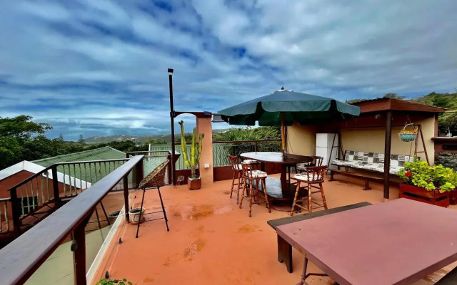 Open Plan Lagoon View Chalet