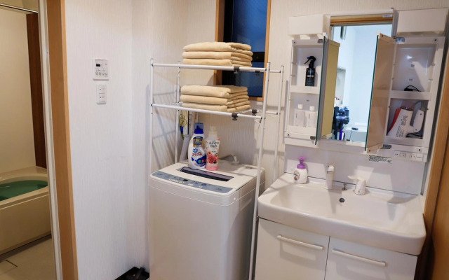 Spacious & Modern Inn Megumi-an Nishijin