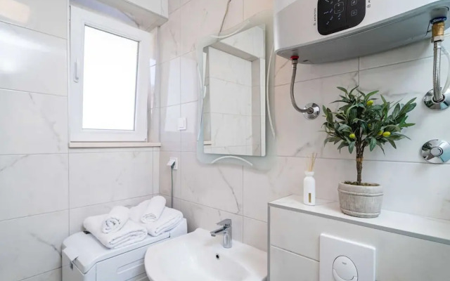 Apartment N&I - One Bedroom With Terrace