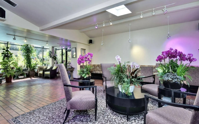 Stanford Group Extended Stay