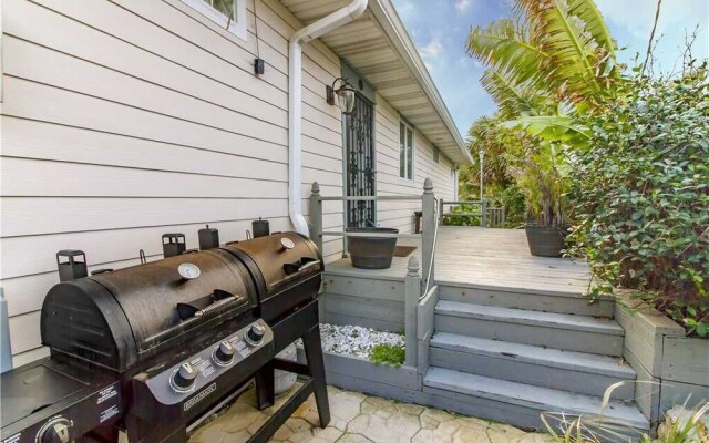 Sea Biscuit - Three Bedroom Home