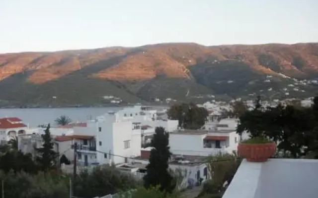 Studios Villa Lontorfou