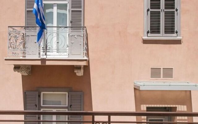 UPSTREET Delightful 1BD Apt in Plaka