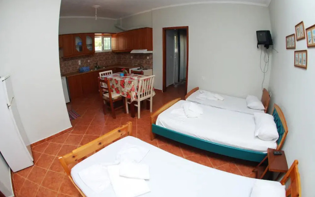 Tiku's Apartments