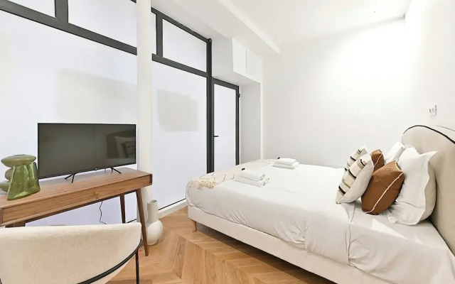 New Flat With AC Porte Maillot/arc de Triomphe