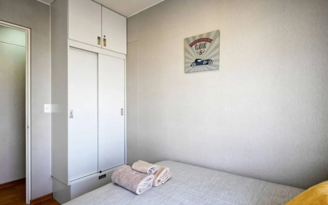 Ur Place Rentals - Modern 3bdrm, Swimming Pool And Gym