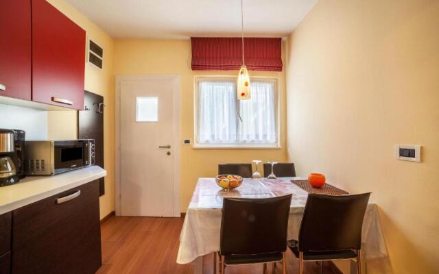 Camping Adler Bungalow 15