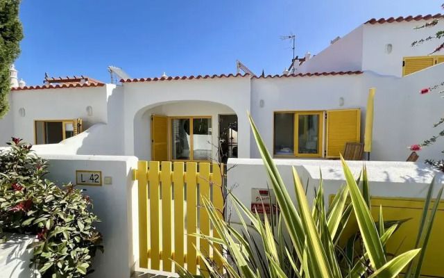 Vilamoura Club Villa 2 by Homing