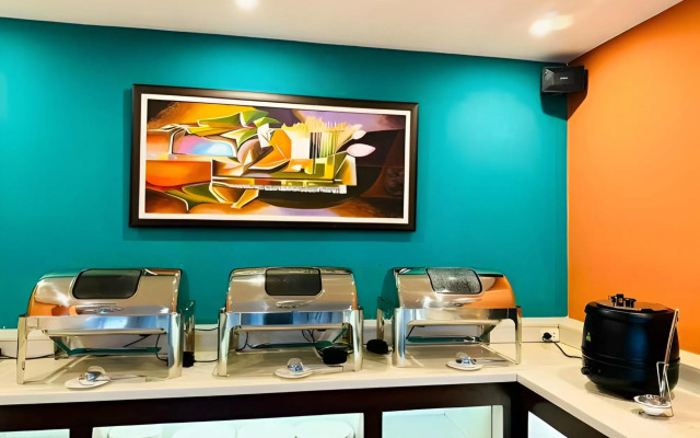 Nicecy Hotel - Bui Thi Xuan Street