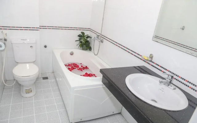 Hung Vuong Hotel