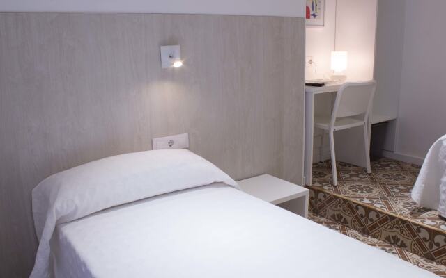 Hostal Nova