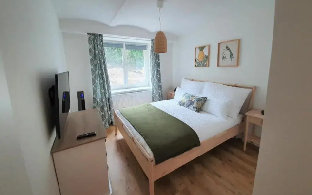 PB Ferienwohnungen - FeWo 1 - Stilvoll eingerichtetes Apartment im Herzen Senftenbergs